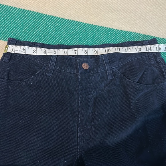 Vintage Levi’s Navy blue cords - Picture 6 of 8